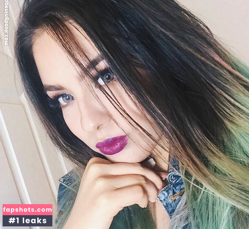 Esmeralda Quintero gallery photo #36