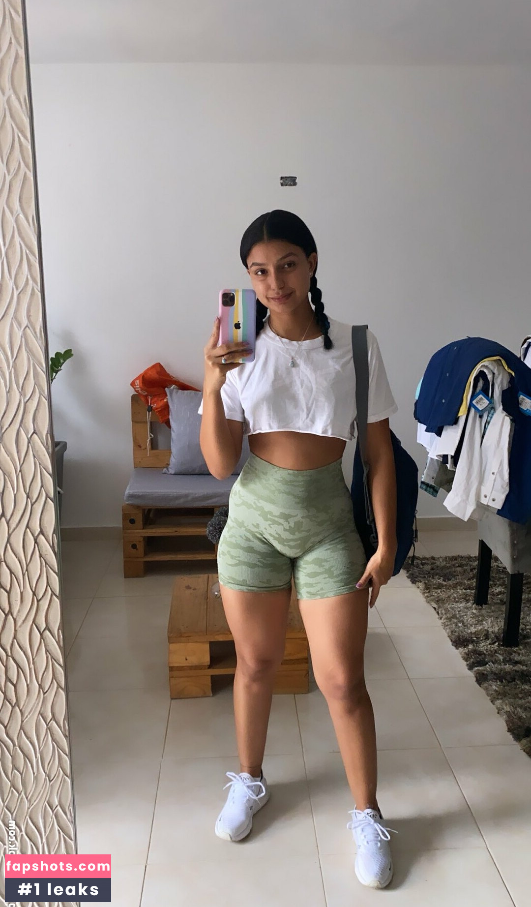 esmeraldaremig2 nude babe gallery