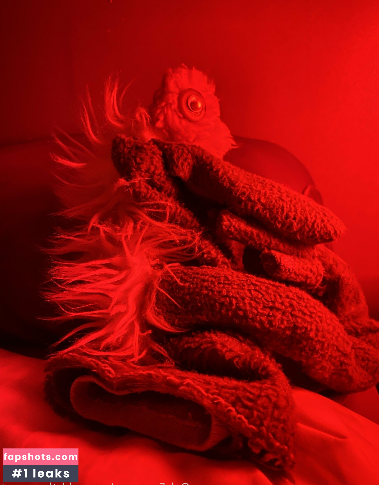 esmereldathepuppet Nude Leaks OnlyFans Photos #2 - LeakJerk