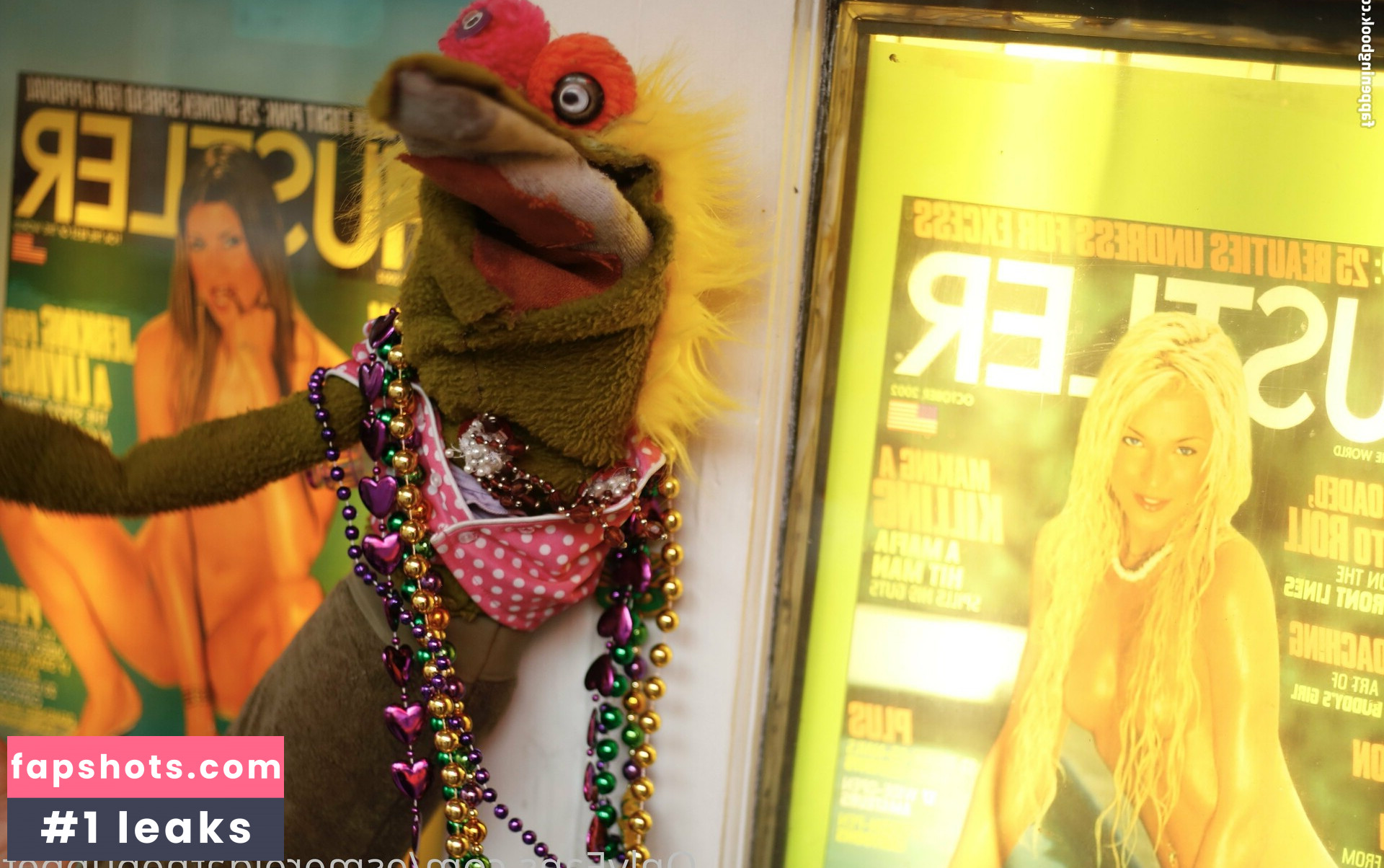 esmereldathepuppet Nude Leaks OnlyFans Photos #4 - LeakJerk