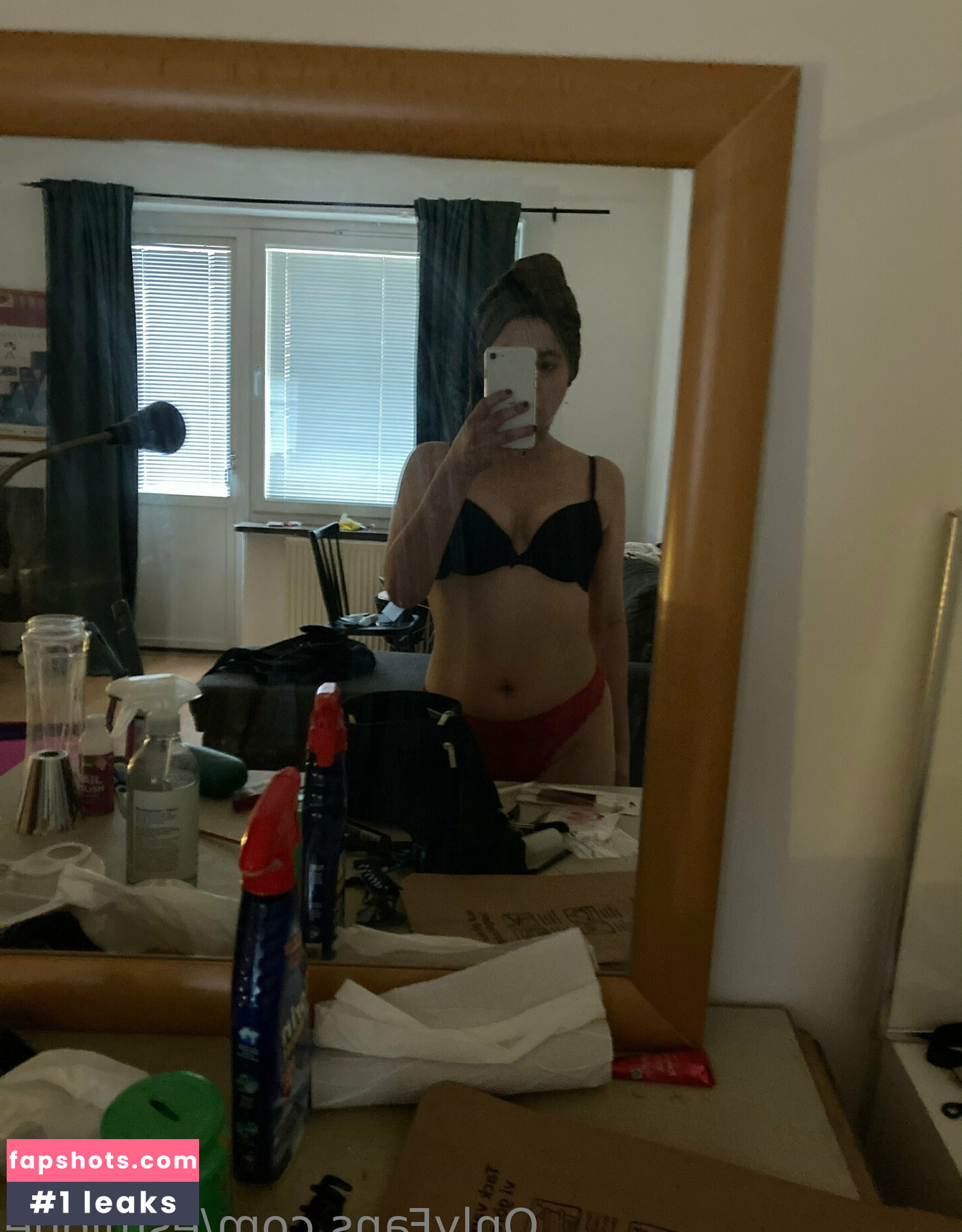 esmjone Nahá fotka z úniku fotek pouze pro fanoušky #11 - Fapshots