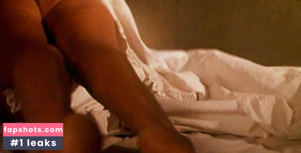 Esperanza Roy gallery photo #10