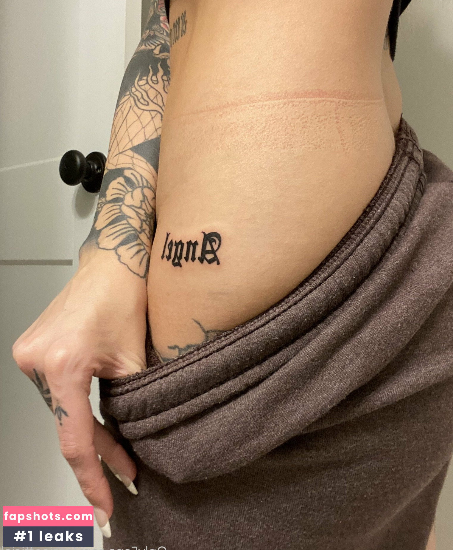 Essieofficial Nude Leaks OnlyFans Photos #16 - Fapshots