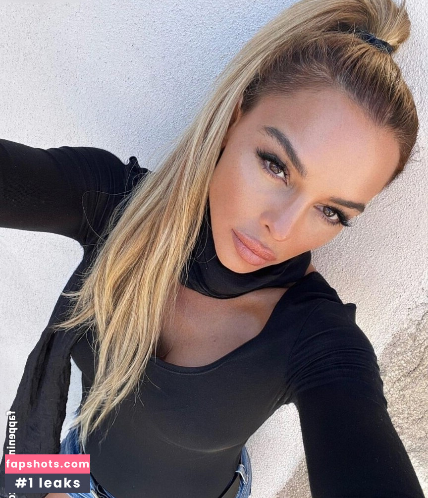 Estefania Küster gallery photo #11