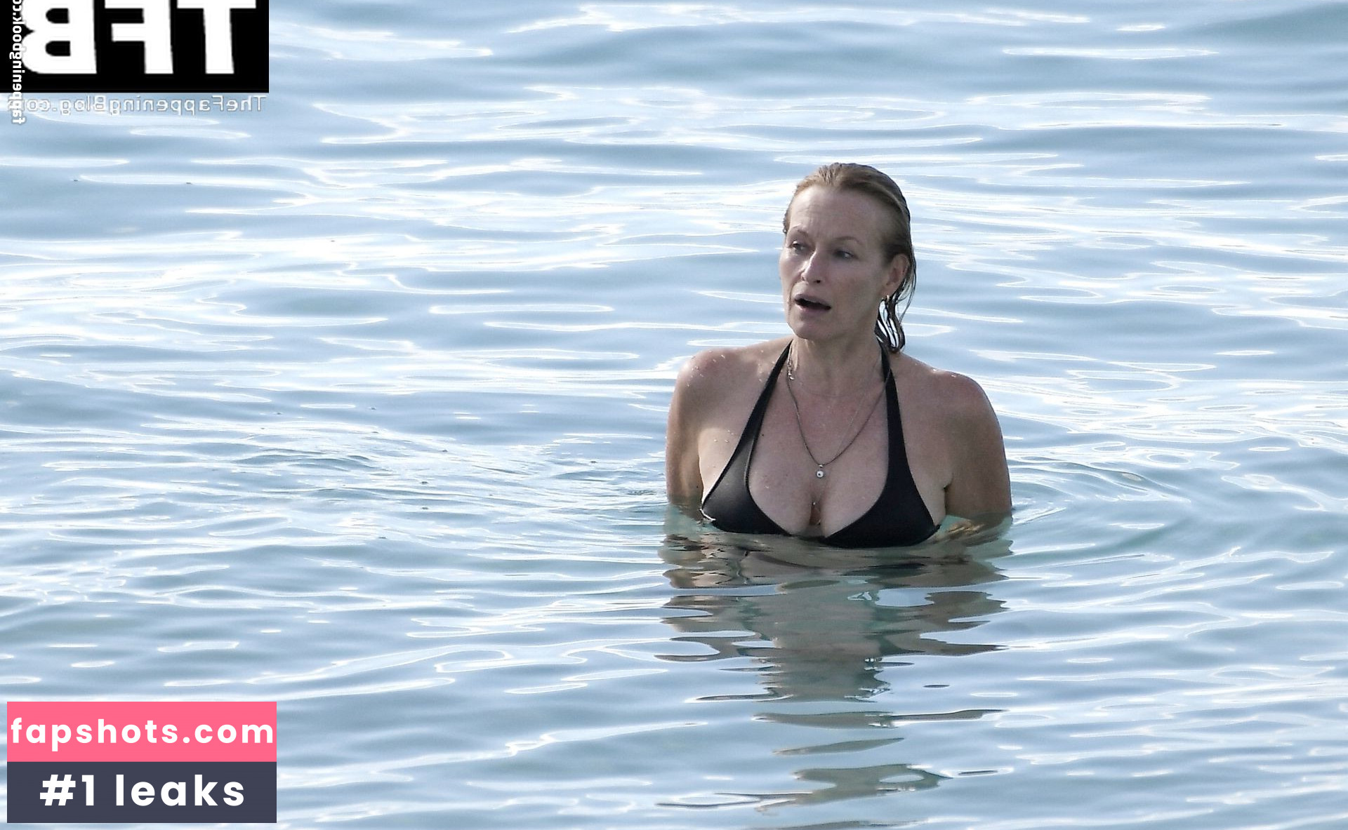 Estelle Lefebure gallery photo #35