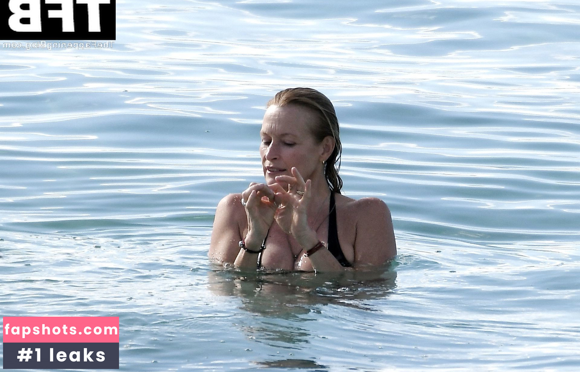 Estelle Lefebure Nahé úniky fotek pouze od fanoušků #37 - Fapshots