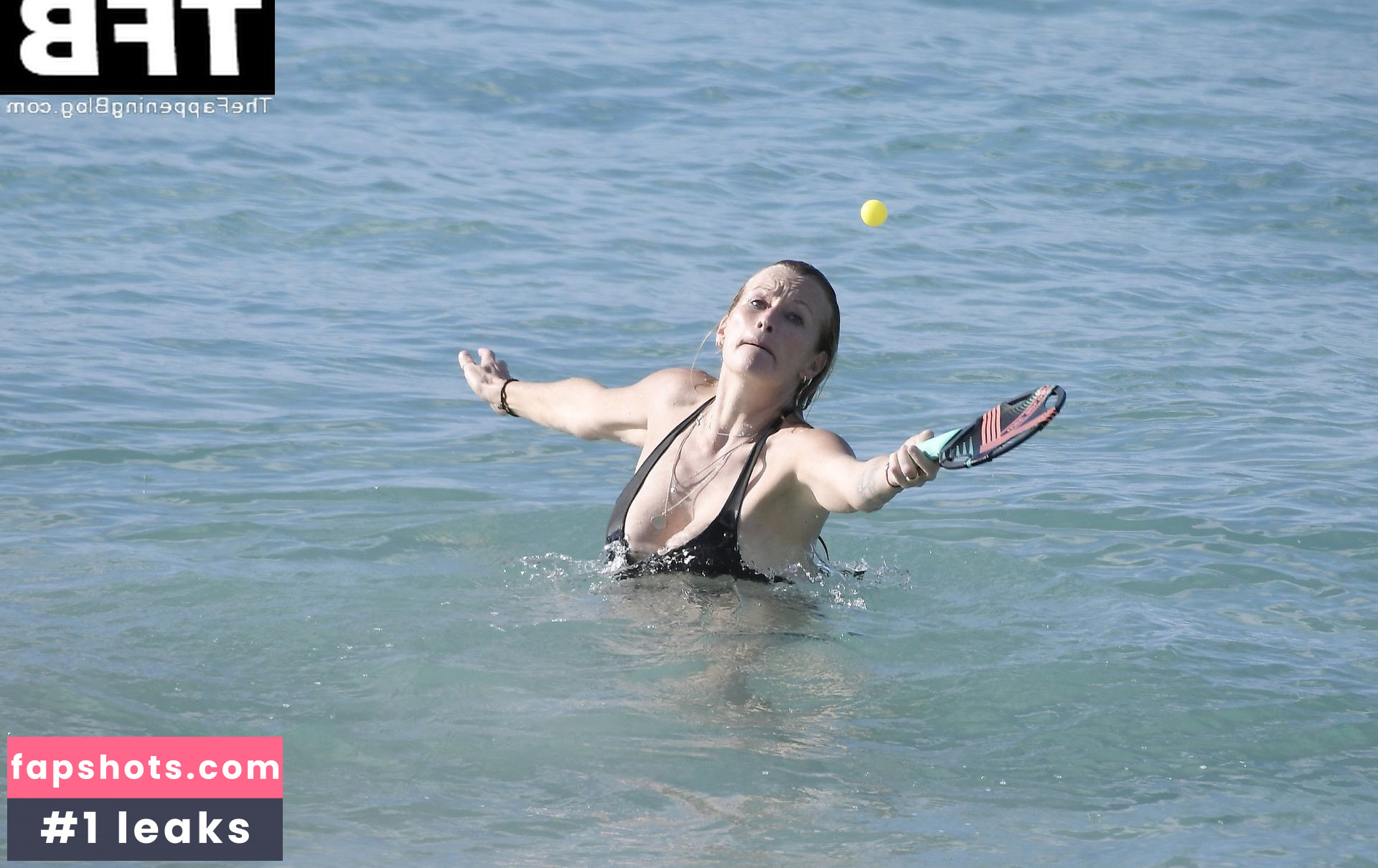 Estelle Lefebure gallery photo #58