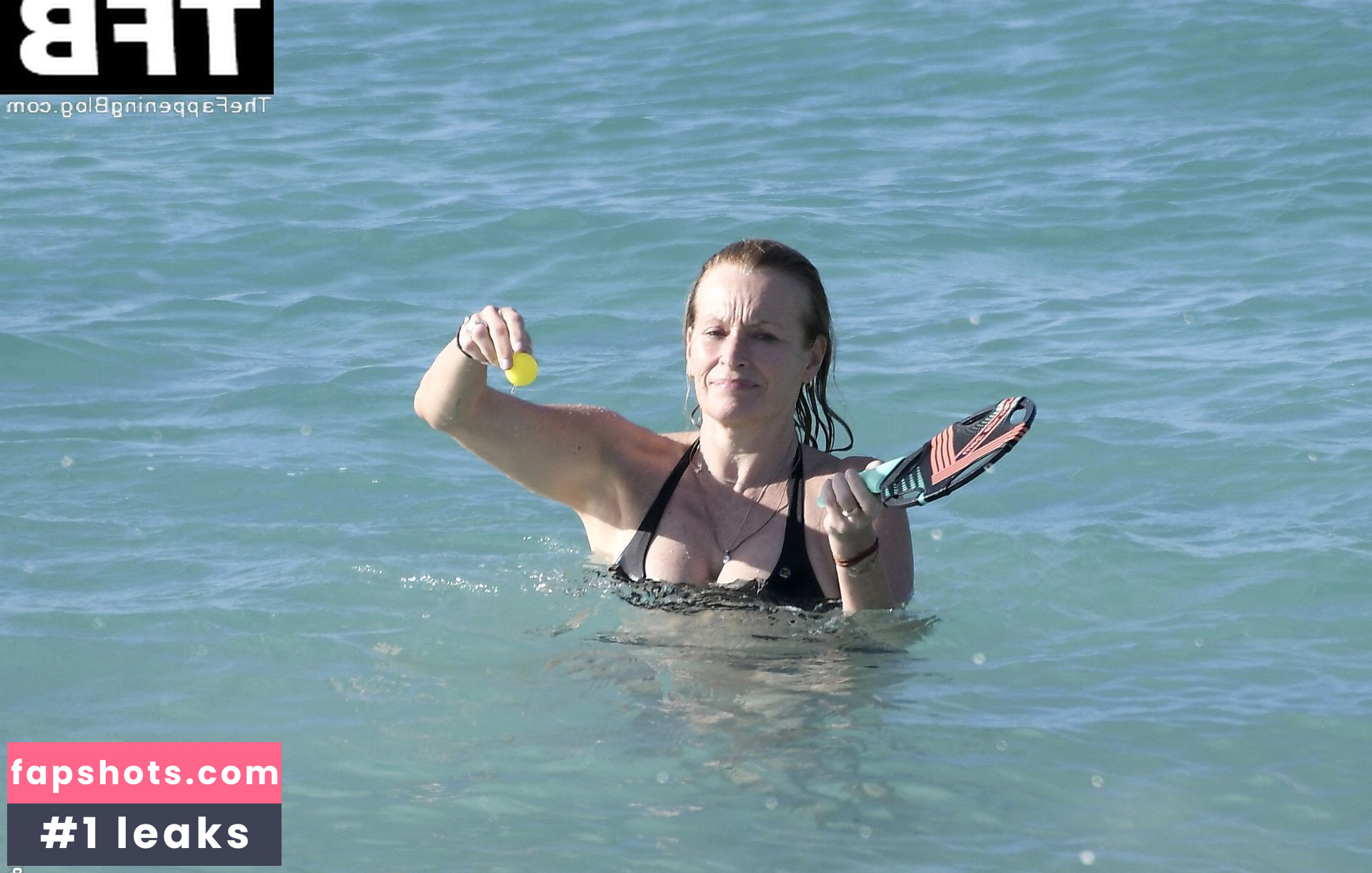 Estelle Lefebure Nahé úniky fotek pouze od fanoušků #60 - Fapshots