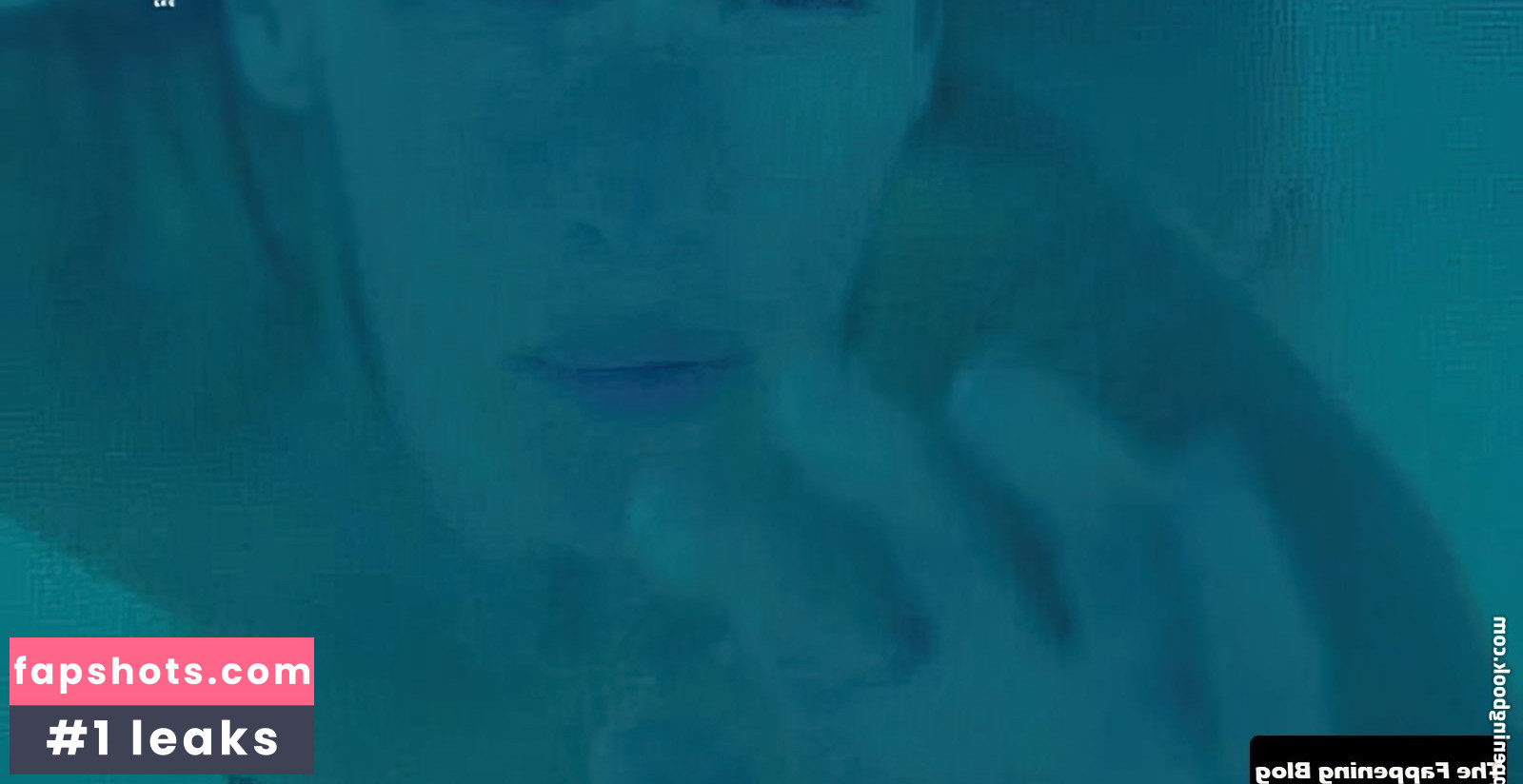 Estelle Lefebure gallery photo #9