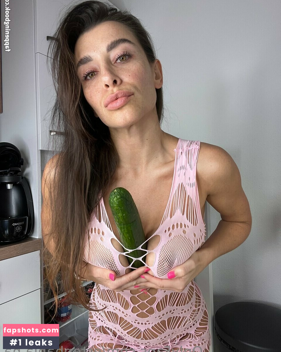 Estephania gallery photo #22