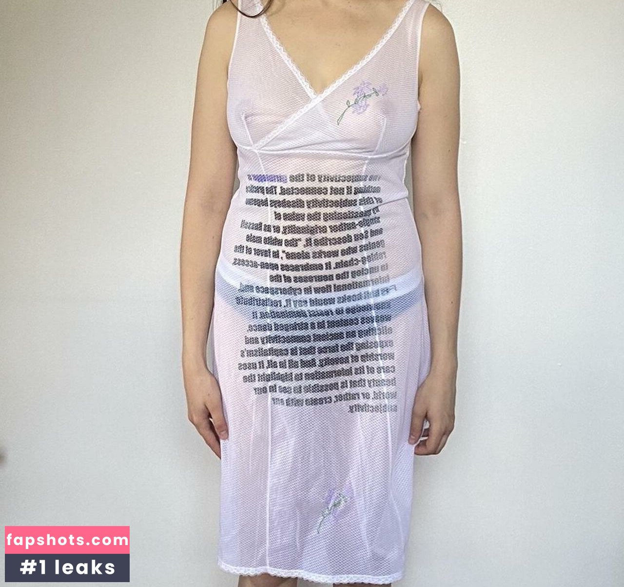 Ester Freider gallery photo #3