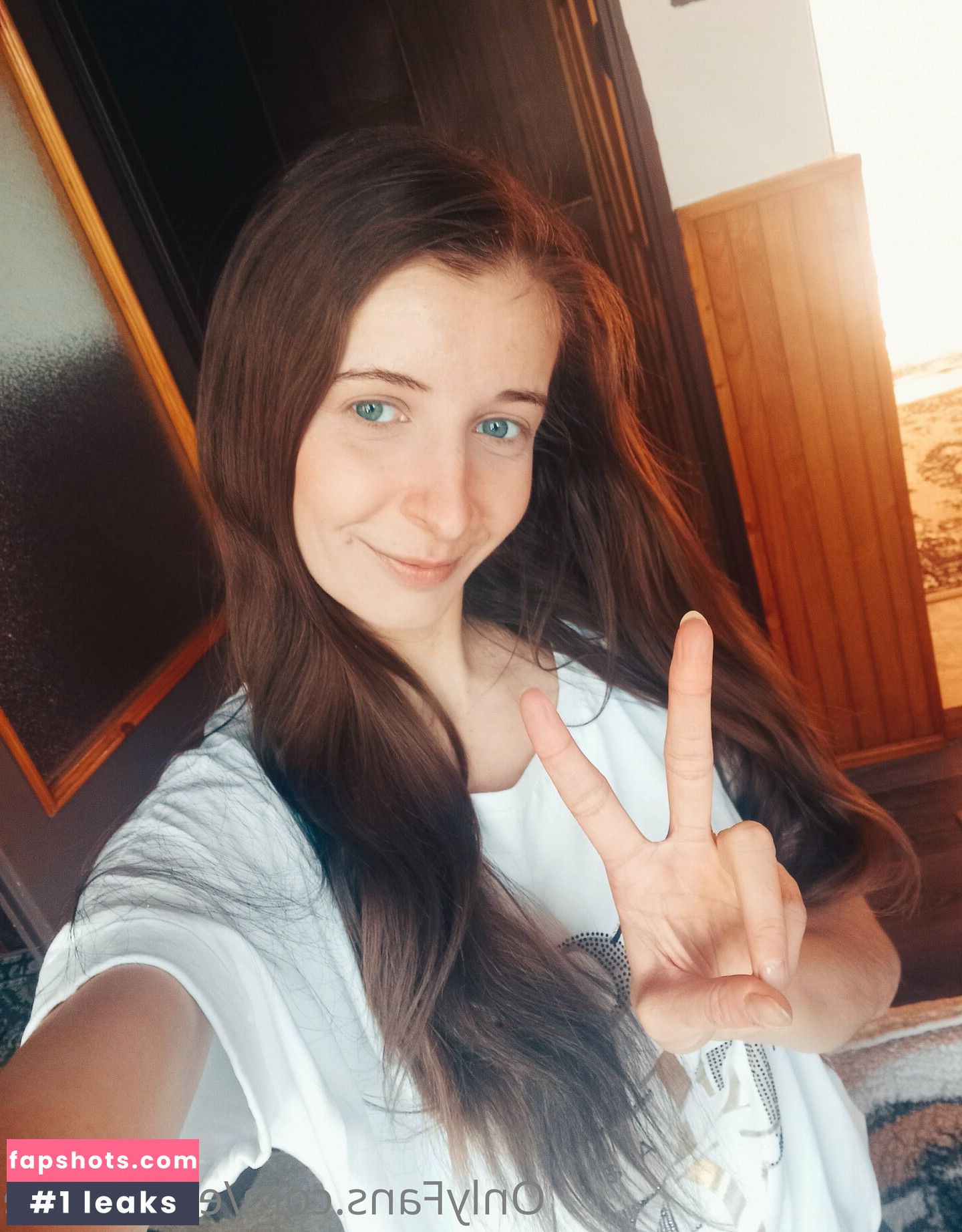 esterfreee gallery photo #27