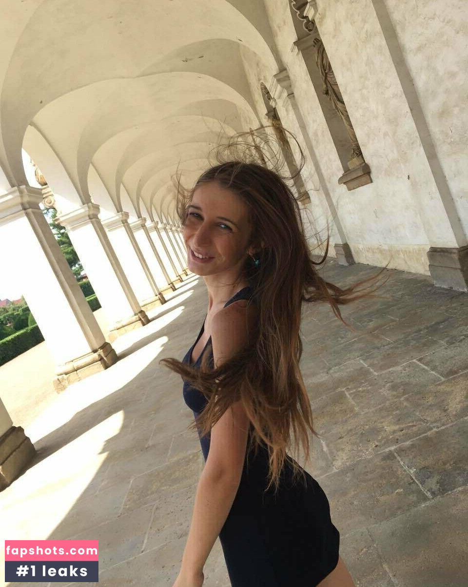 esterfreee gallery photo #38