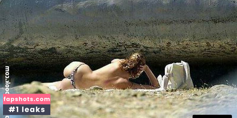 Esther Arroyo Nude Leaks OnlyFans Photos #3 - LeakJerk