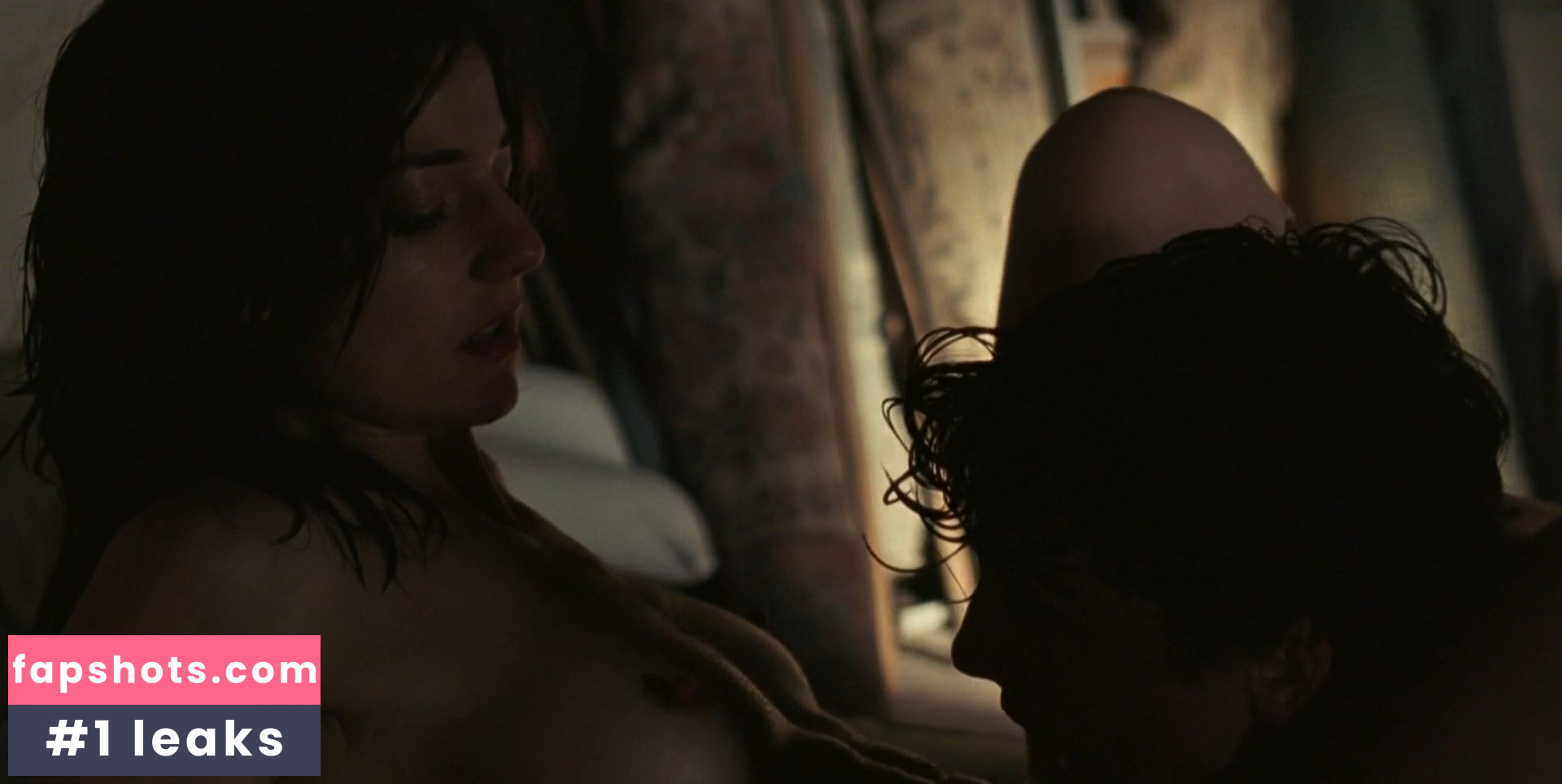 Esther Garrel gallery photo #3