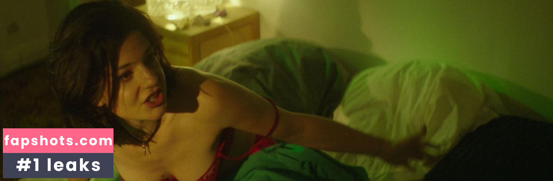 Esther Garrel gallery photo #6