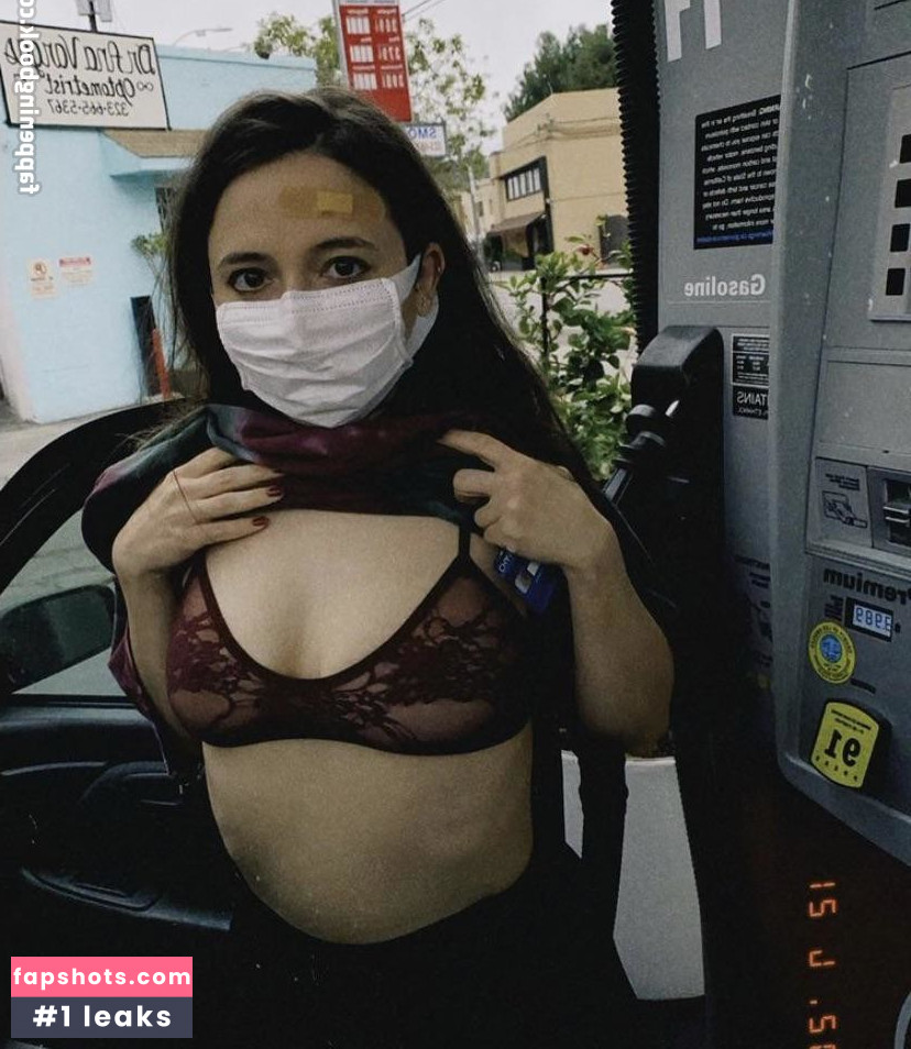 Esther Povitsky gallery photo #37