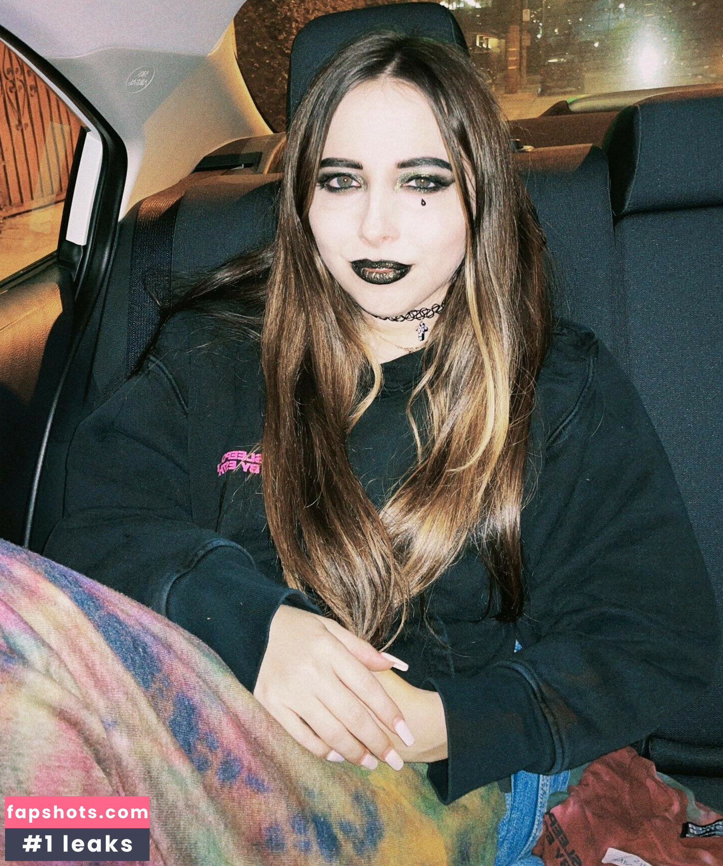 Esther Povitsky gallery photo #10