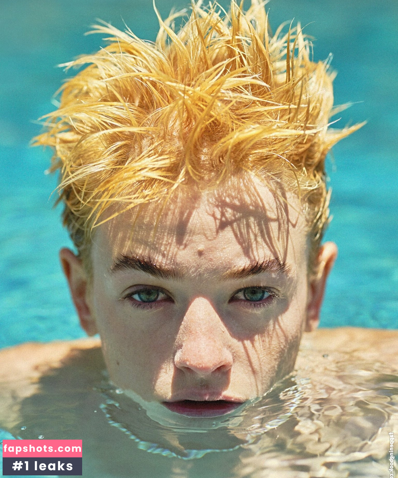 Esther-Rose McGregor gallery photo #9