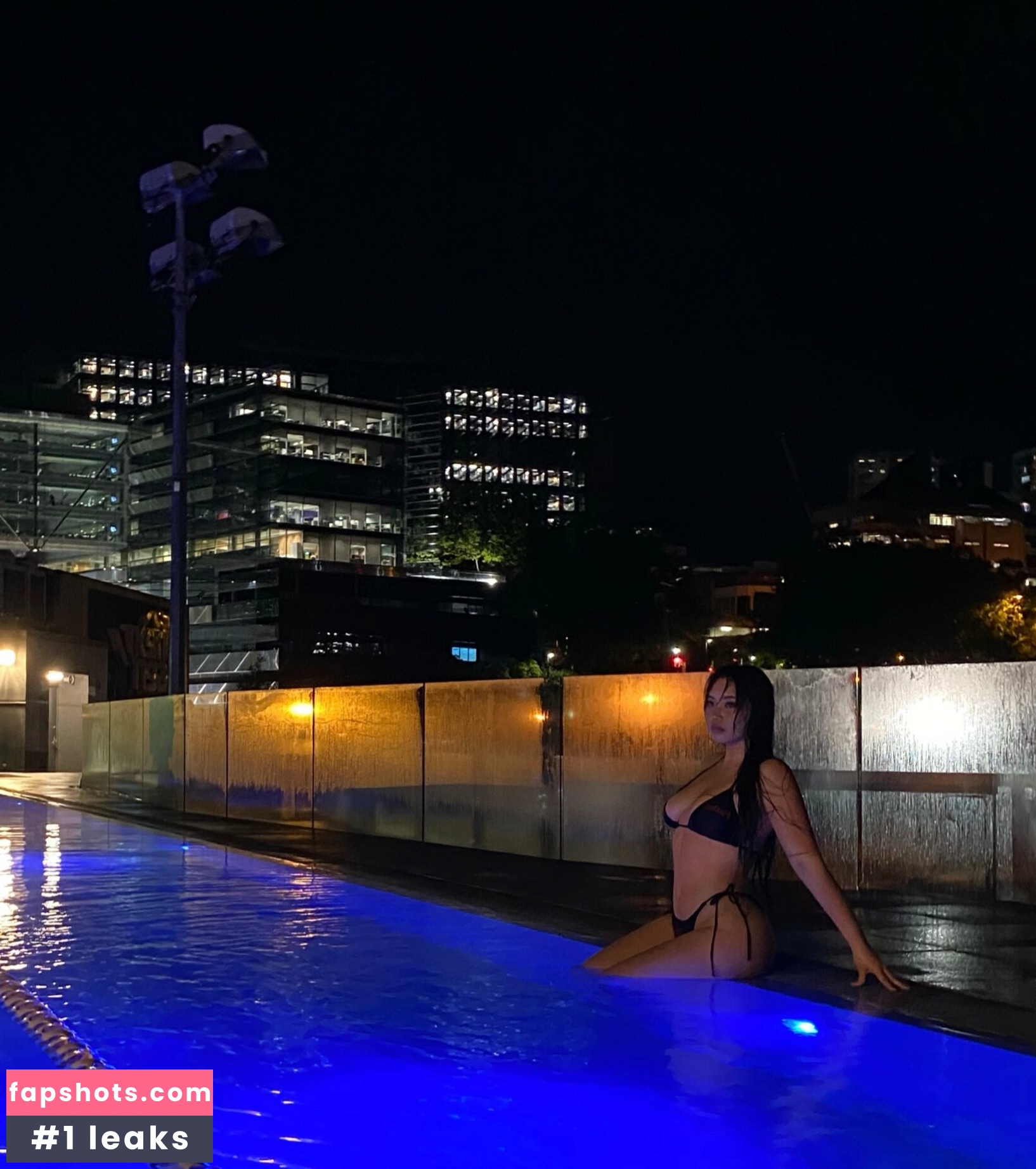 _estherng gallery photo #18