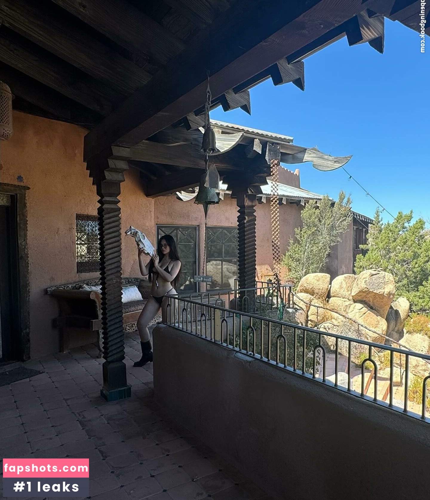 _estherng gallery photo #4