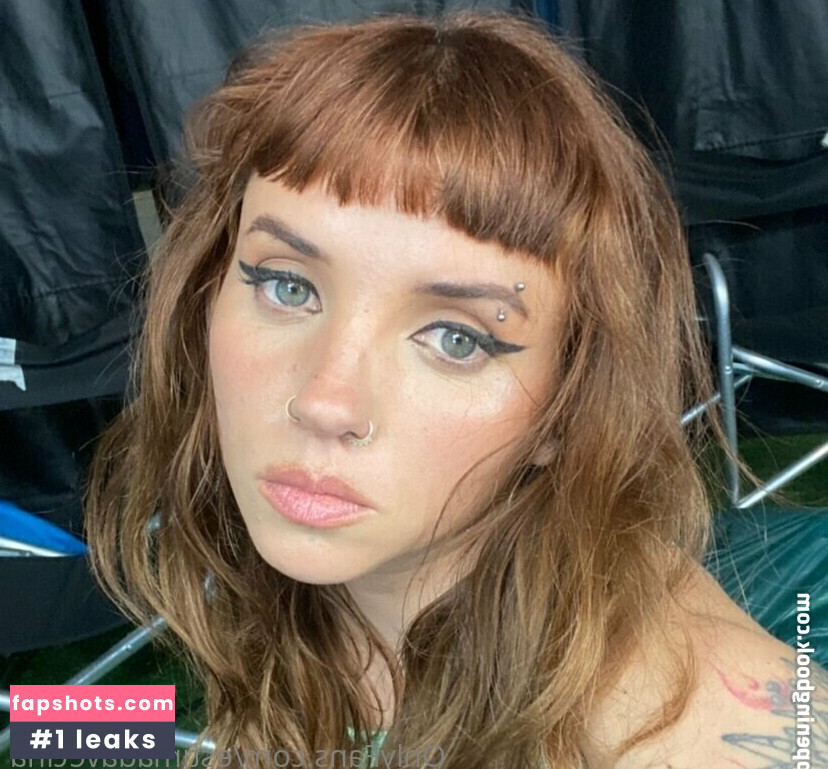 Estimadavecina nude babe gallery