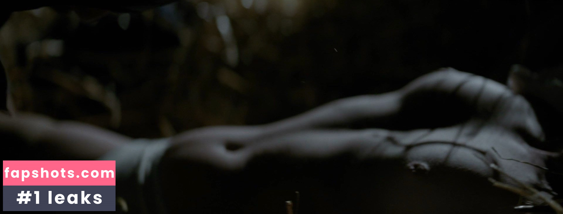 Eszter Csepai gallery photo #6