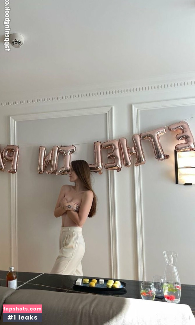 Ethel Cain gallery photo #32