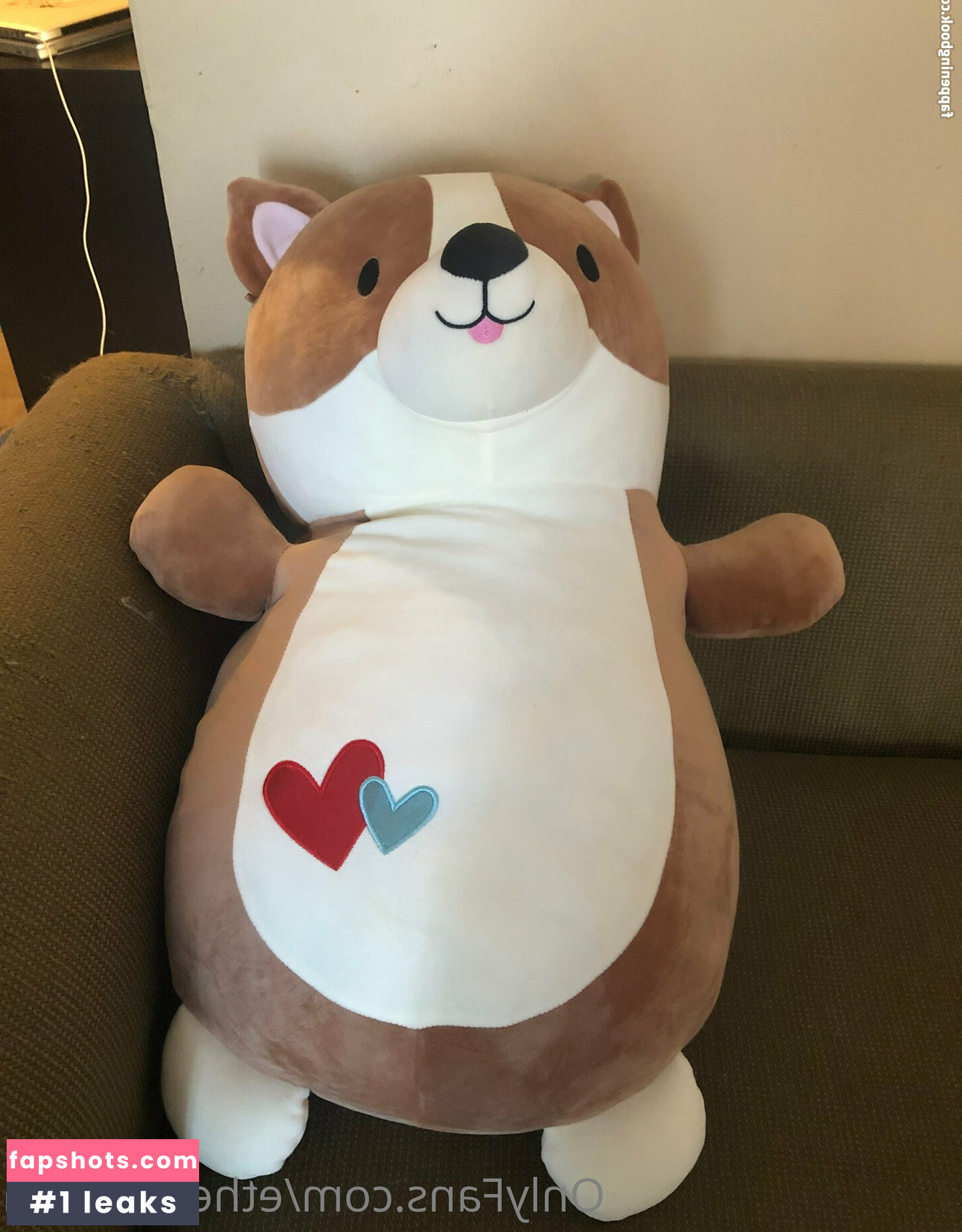 etheral_pizza gallery photo #5