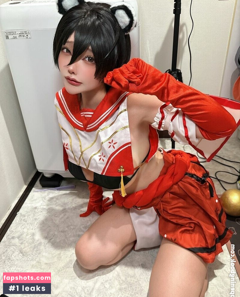 Etocha_cos gallery photo #15