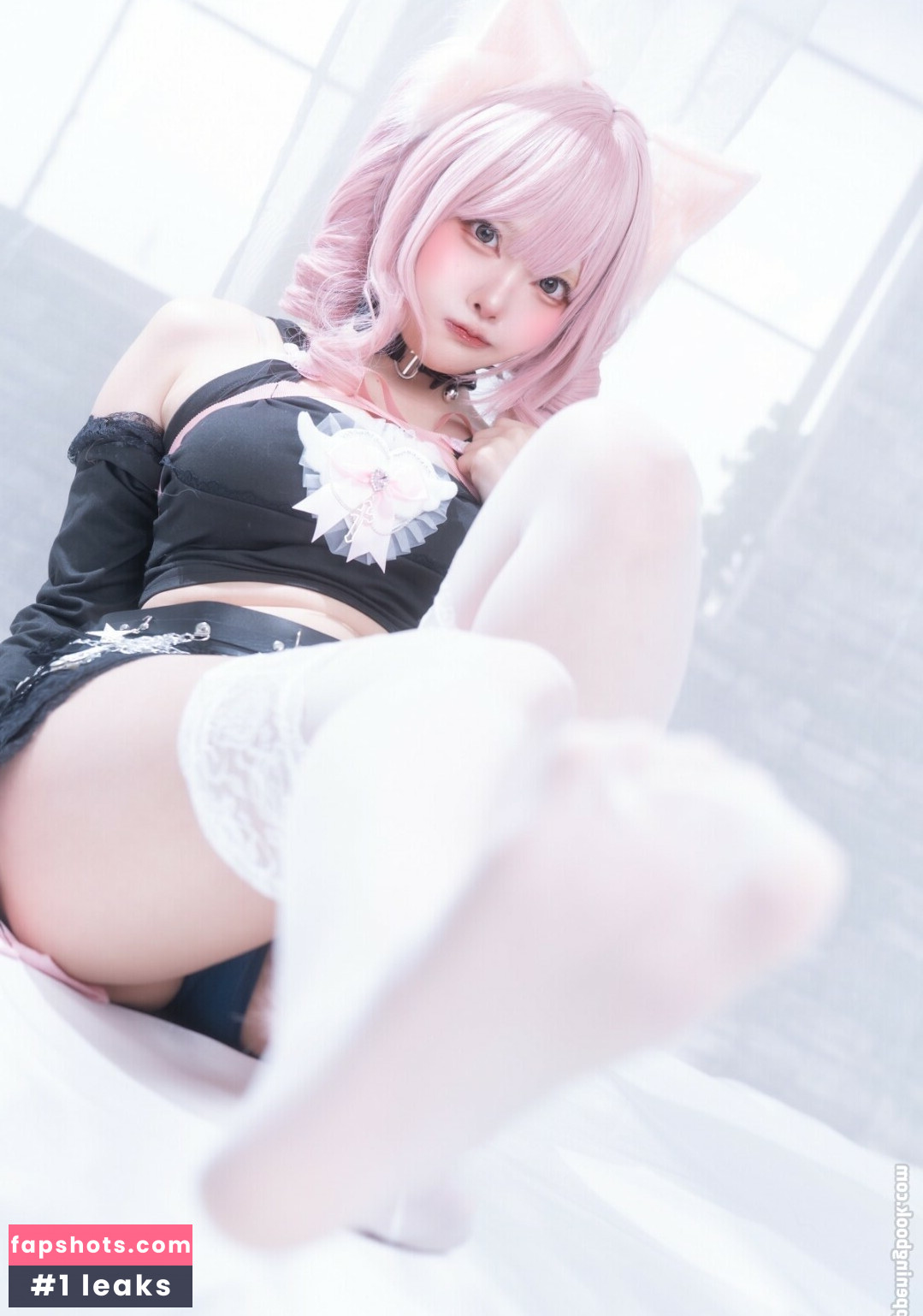 Etocha_cos gallery photo #41