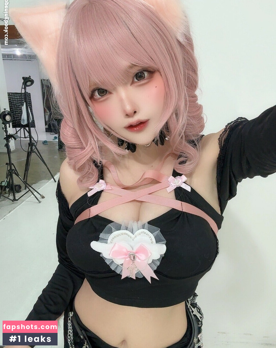 Etocha_cos gallery photo #48