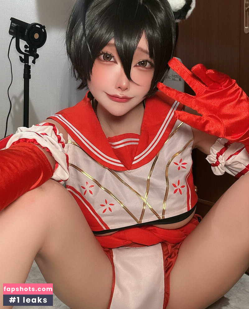 Etocha_cos gallery photo #8