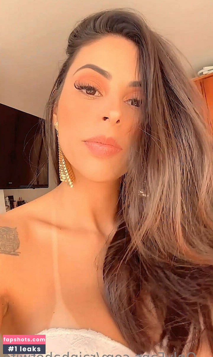 eueminharainhaoficial1 gallery photo #2