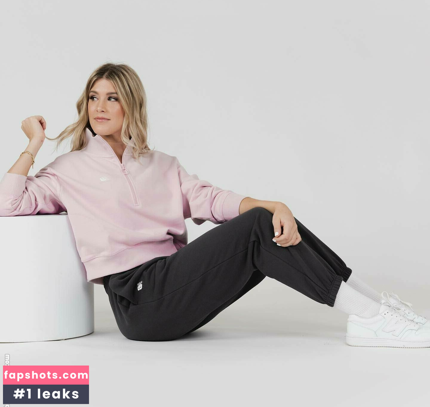 Eugenie Bouchard gallery photo #152