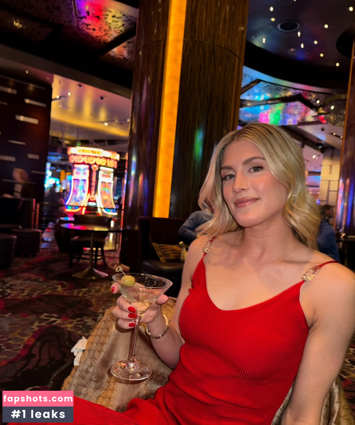 Eugenie Bouchard gallery photo #50