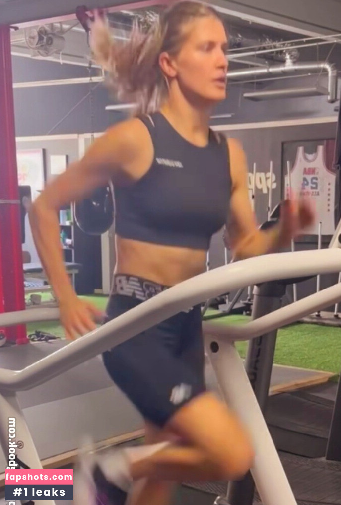 Eugenie Genie Bouchard gallery photo #71