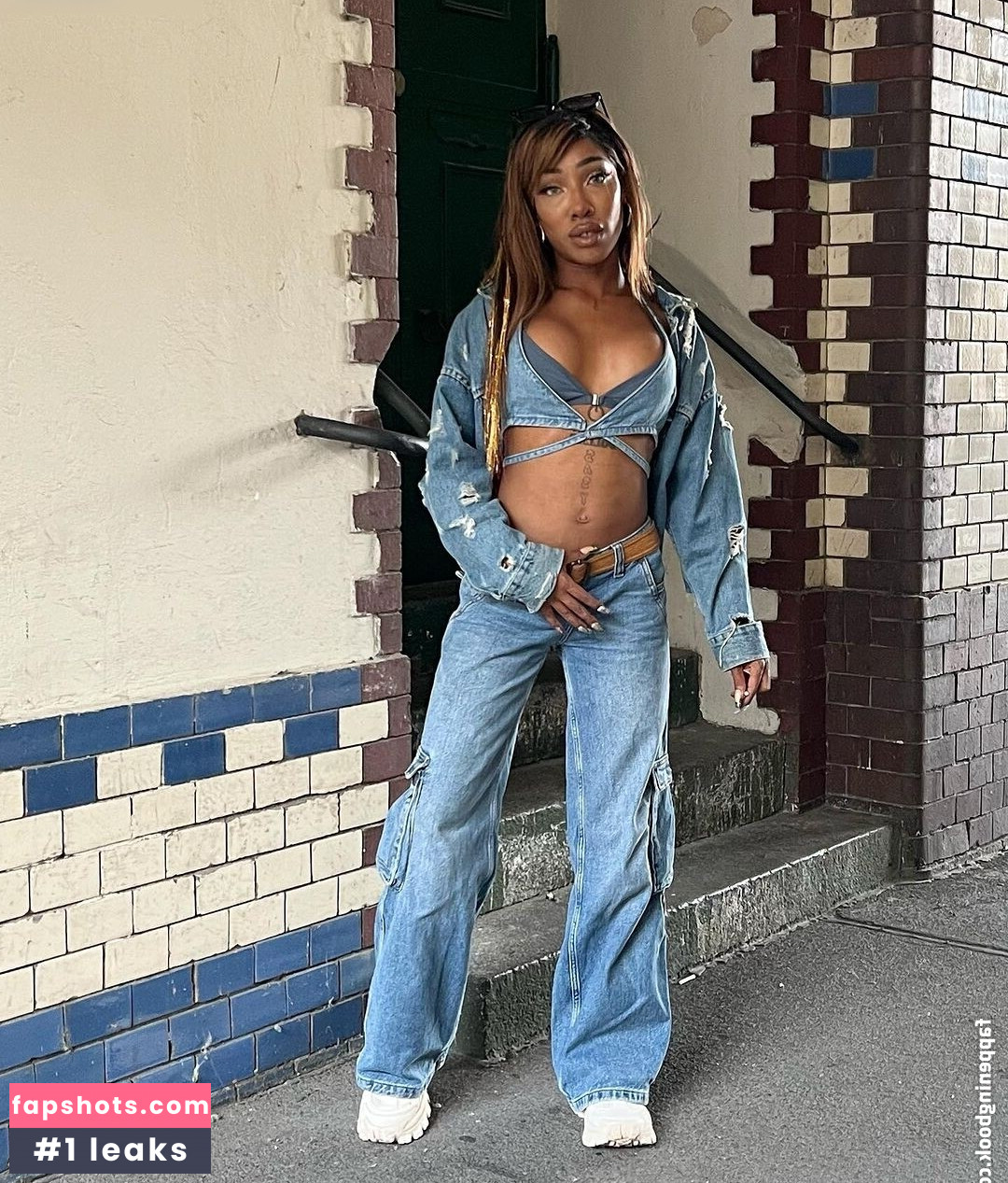 Eunique gallery photo #11