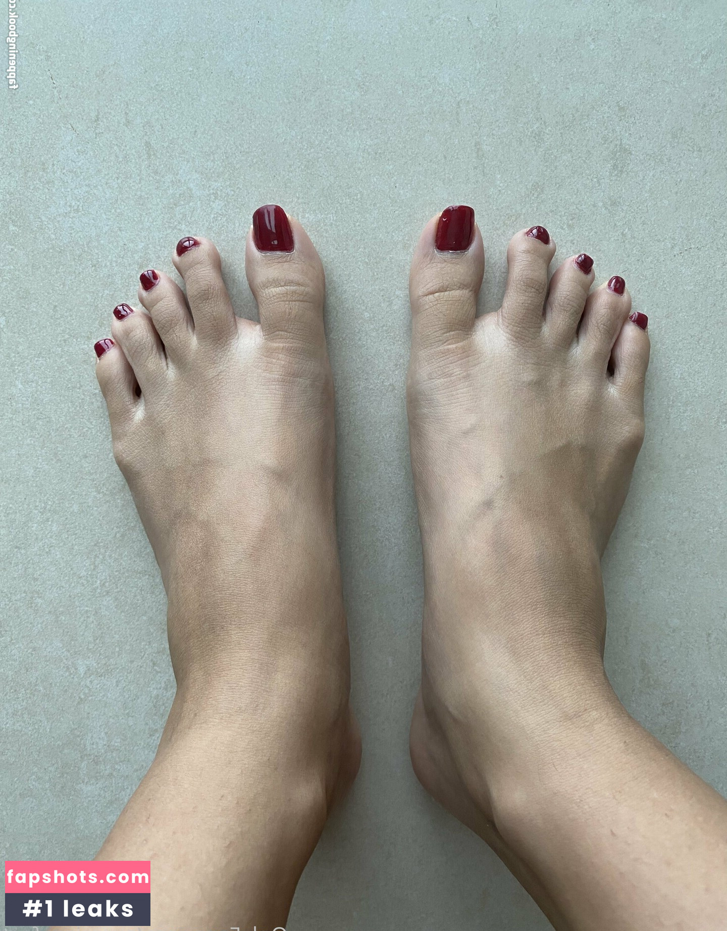 eurasian_feet gallery photo #80