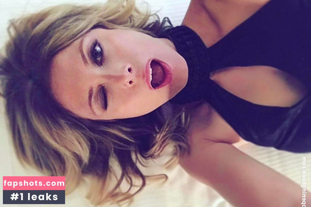 Euridice Axen Nude Leaks OnlyFans Photos #19 - LeakJerk