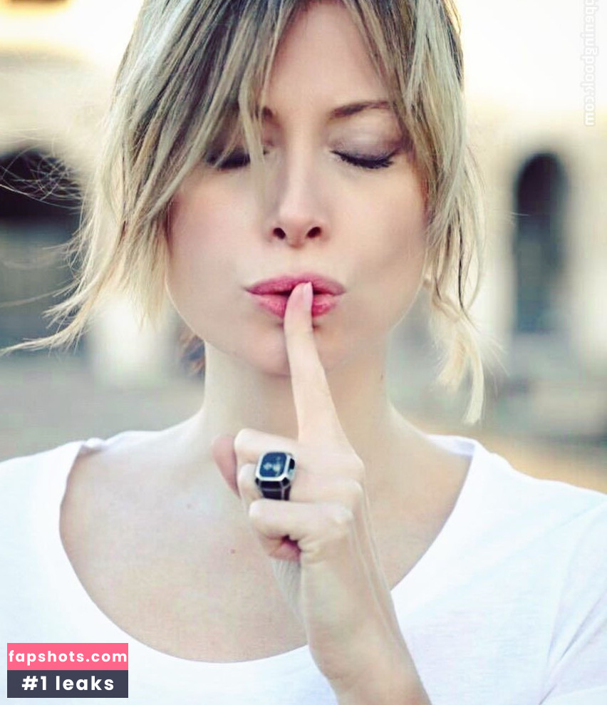 Euridice Axen Nude Leaks OnlyFans Photos #24 - LeakJerk