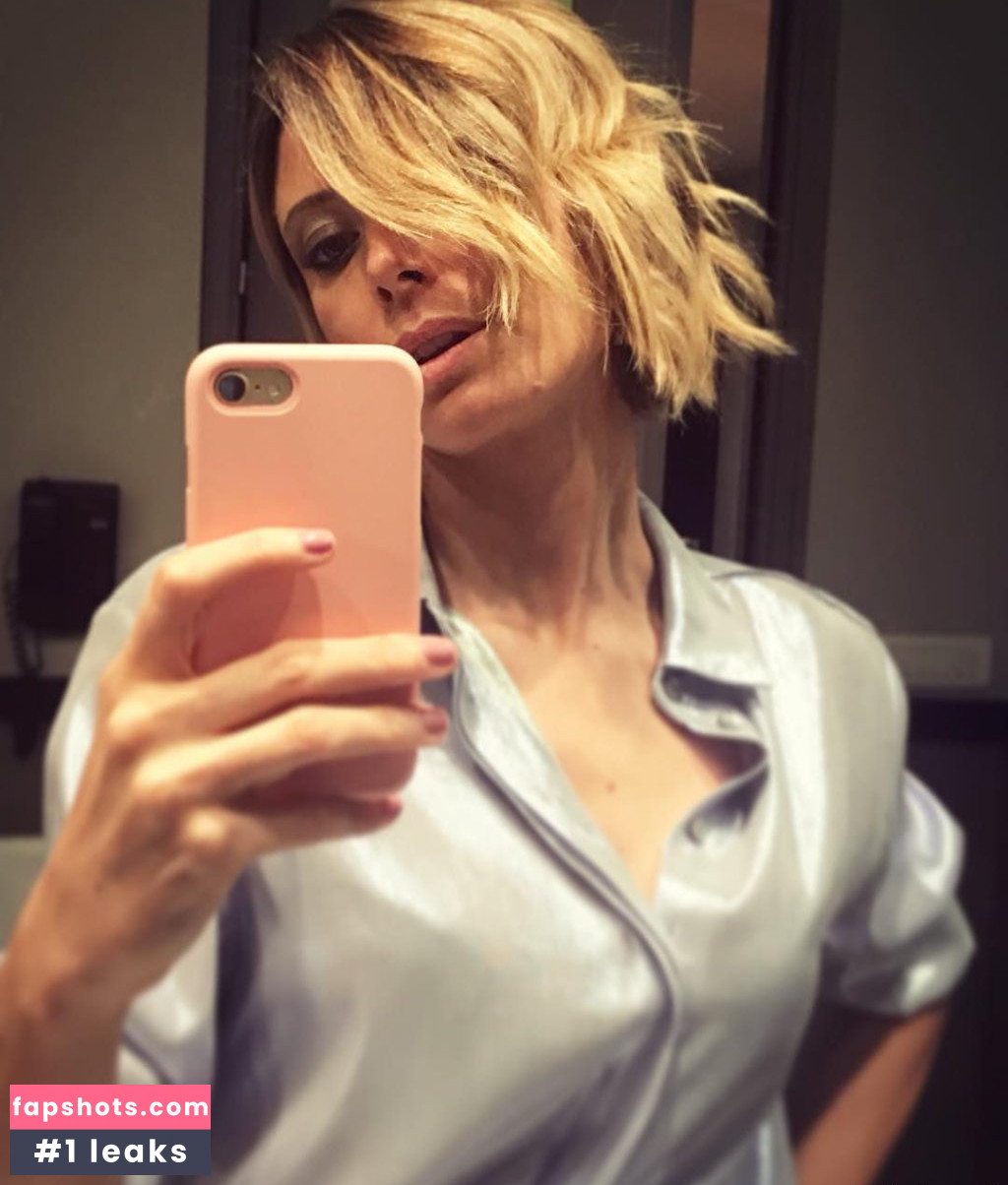 Euridice Axen gallery photo #33