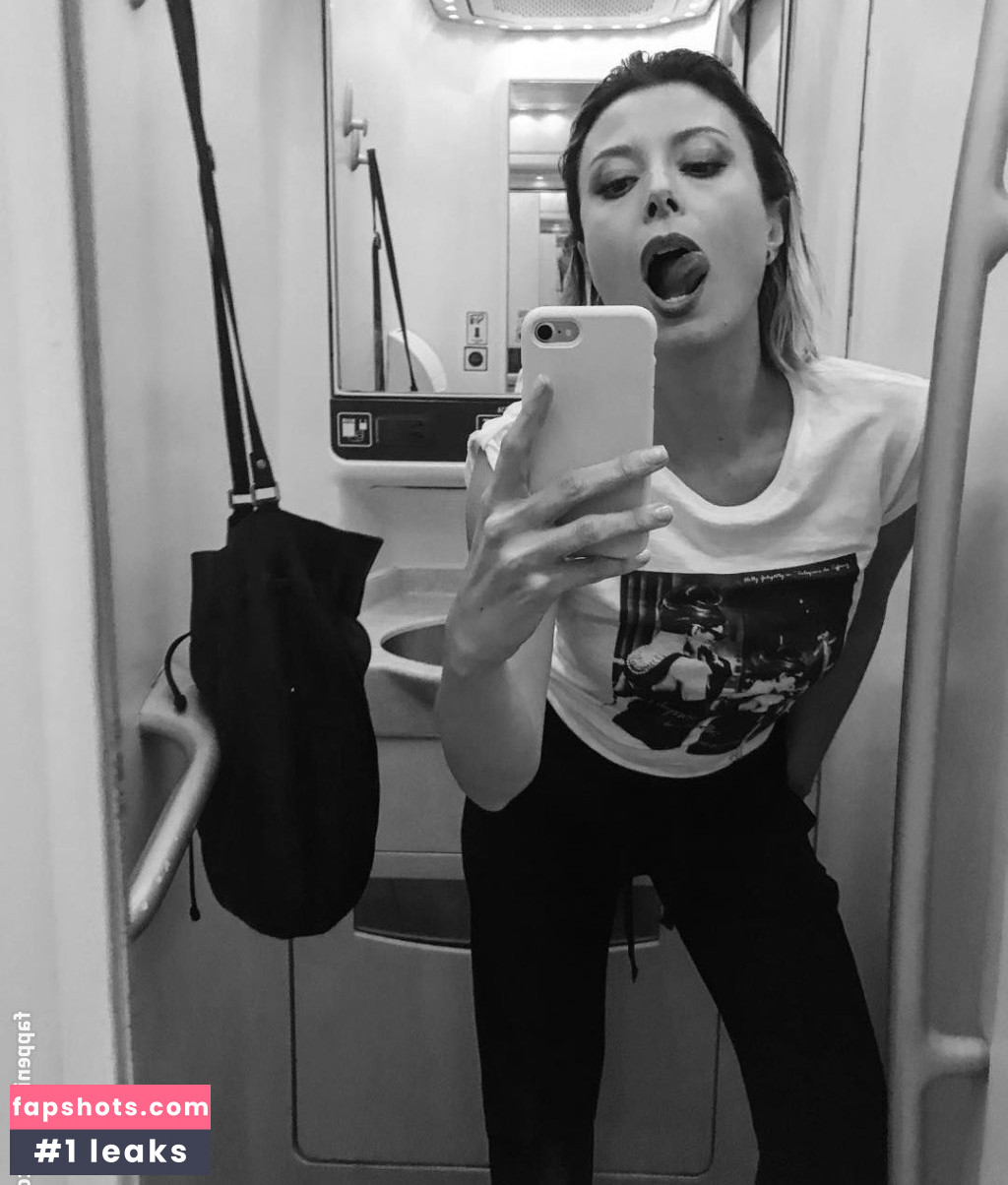 Euridice Axen gallery photo #39