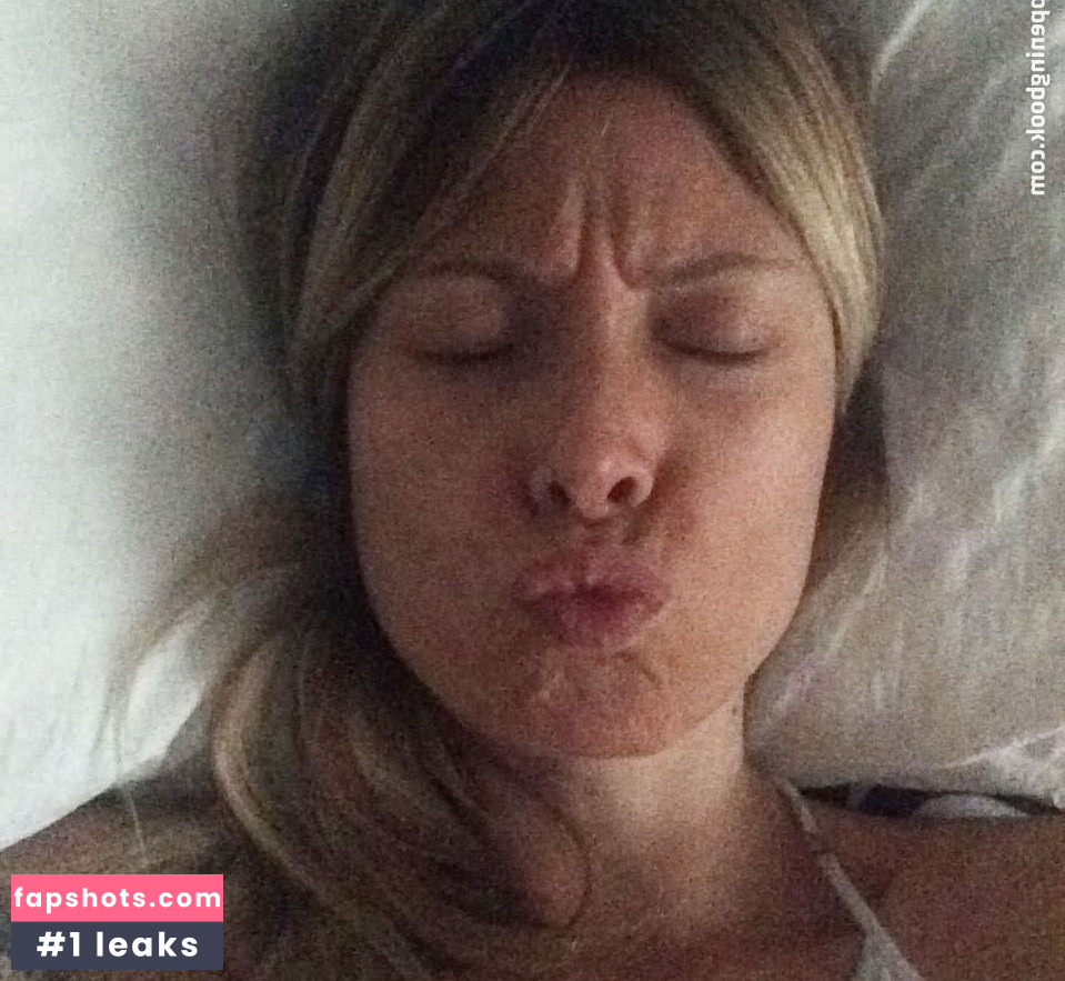 Euridice Axen gallery photo #40