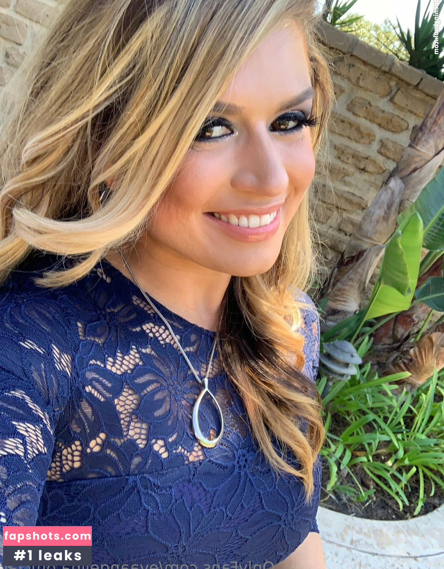 Eva Angelina gallery photo #278