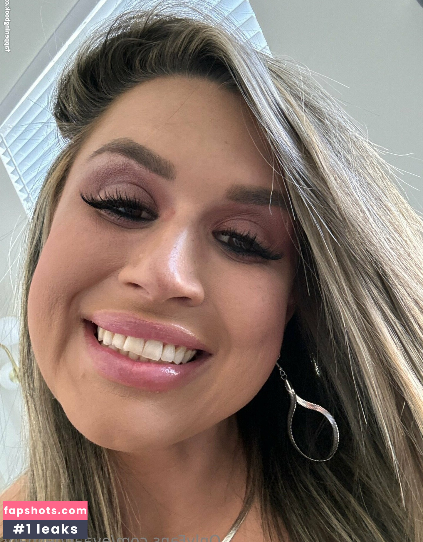 Eva Angelina gallery photo #348