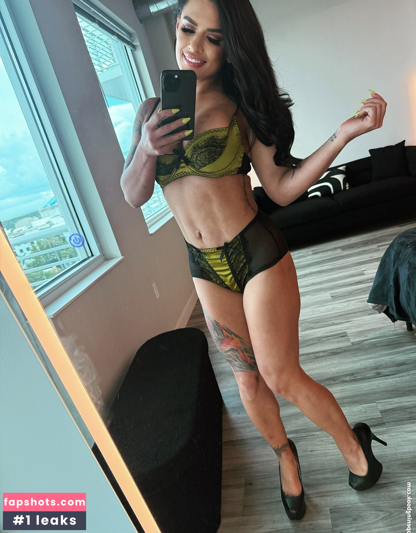 Eva Angelina gallery photo #68