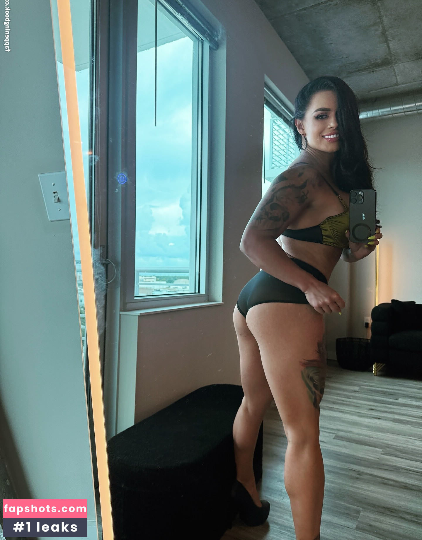 Eva Angelina gallery photo #69