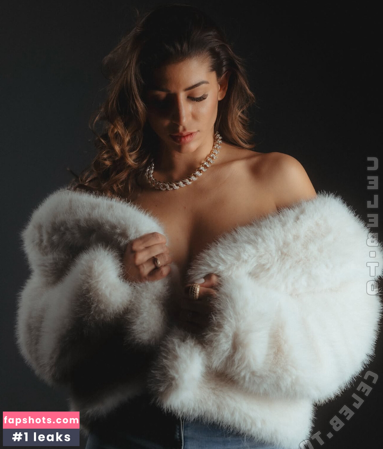 Eva Benetatou gallery photo #11