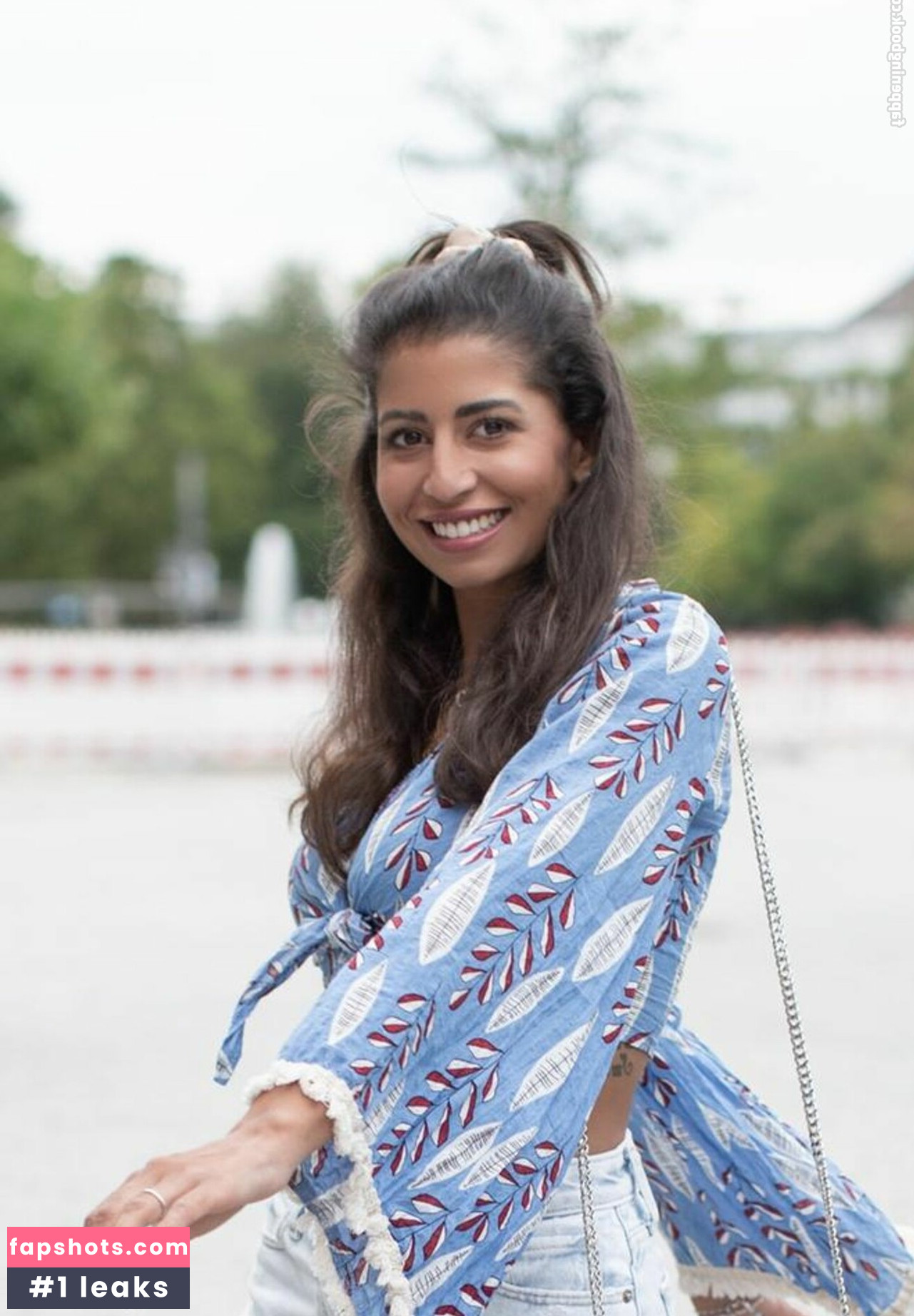 Eva Benetatou gallery photo #58